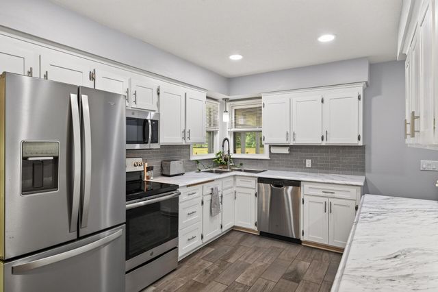 15210 Saint Francis Boulevard NW, Anoka, MN 55303