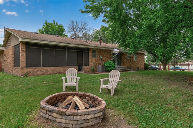 15210 Saint Francis Boulevard NW, Anoka, MN 55303