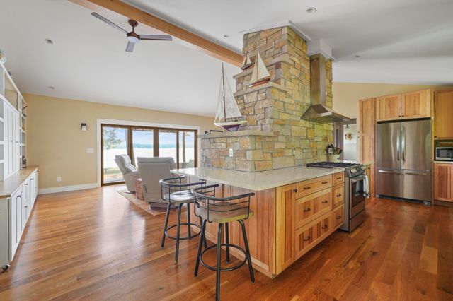 620 Lakewood Road, Long Lake Twp, MI 49685