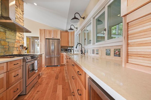 620 Lakewood Road, Long Lake Twp, MI 49685