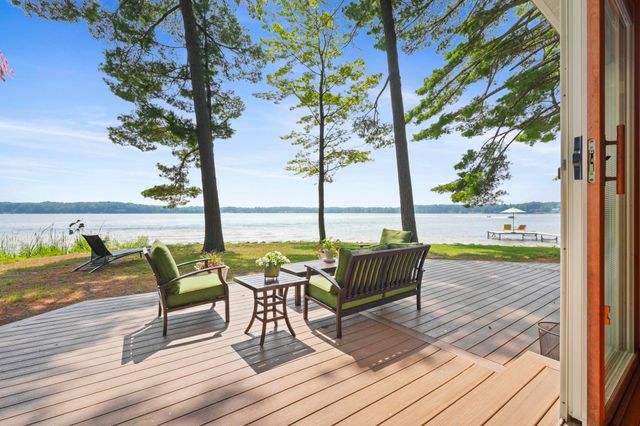 620 Lakewood Road, Long Lake Twp, MI 49685