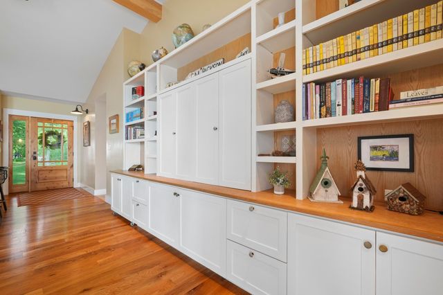 620 Lakewood Road, Long Lake Twp, MI 49685