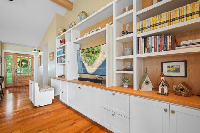 620 Lakewood Road, Long Lake Twp, MI 49685