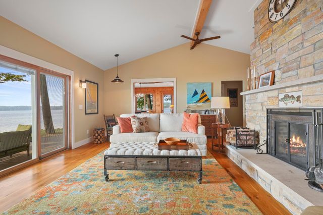 620 Lakewood Road, Long Lake Twp, MI 49685