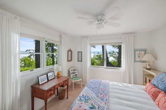 620 Lakewood Road, Long Lake Twp, MI 49685