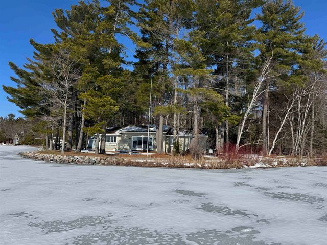 620 Lakewood Road, Long Lake Twp, MI 49685