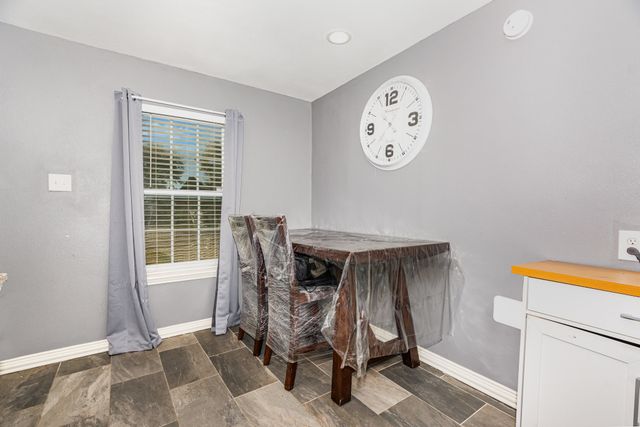 1642 Ash Street, Grand Prairie, TX 75050