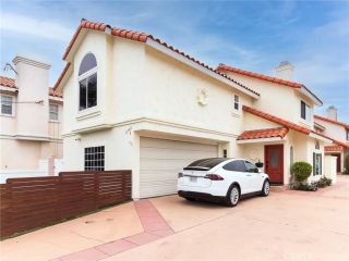2703 Huntington Lane A, Redondo Beach, CA 90278