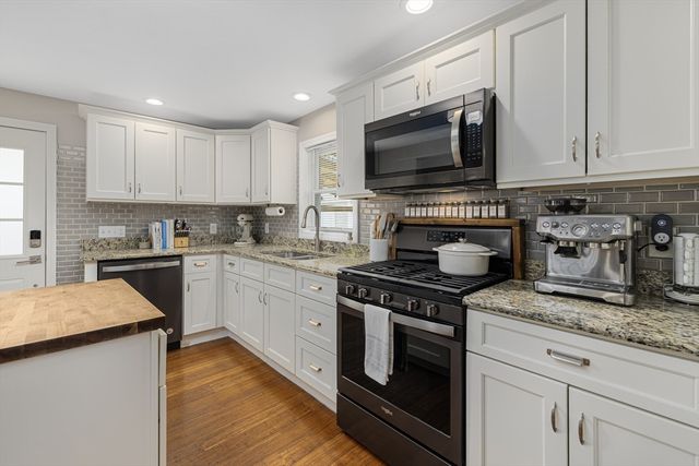 69 Denver St, Fall River, MA 02721