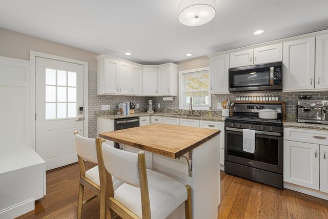 69 Denver St, Fall River, MA 02721