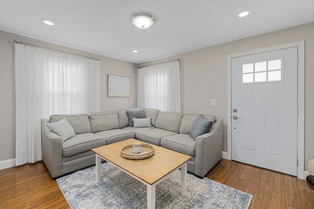 69 Denver St, Fall River, MA 02721