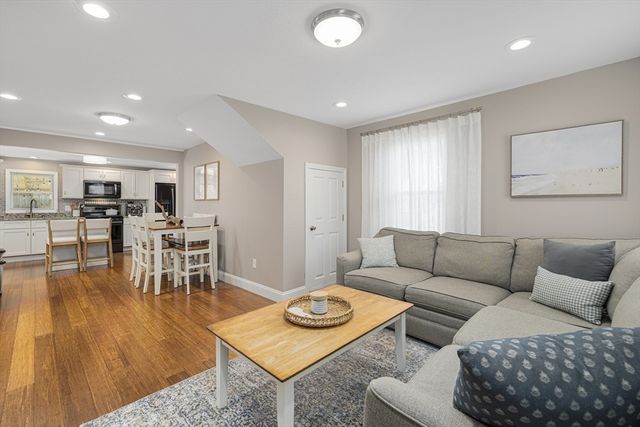 69 Denver St, Fall River, MA 02721