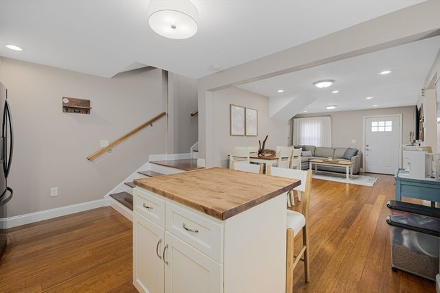 69 Denver St, Fall River, MA 02721