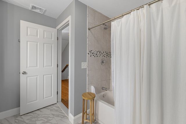 69 Denver St, Fall River, MA 02721