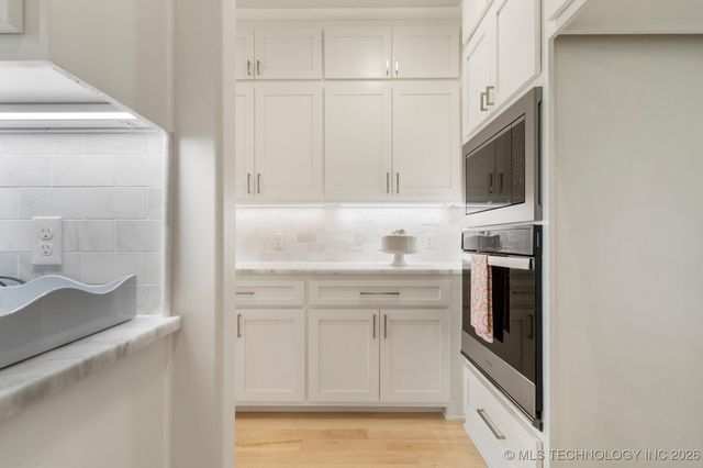 207 W 172nd Street S, Mounds, OK 74047