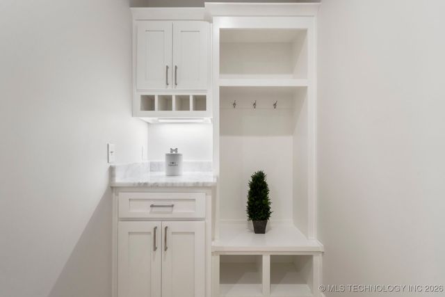 207 W 172nd Street S, Mounds, OK 74047