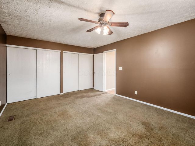 1960 Barnard Drive, Powell, OH 43065