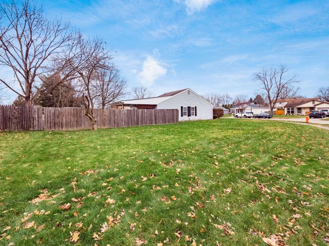 1960 Barnard Drive, Powell, OH 43065