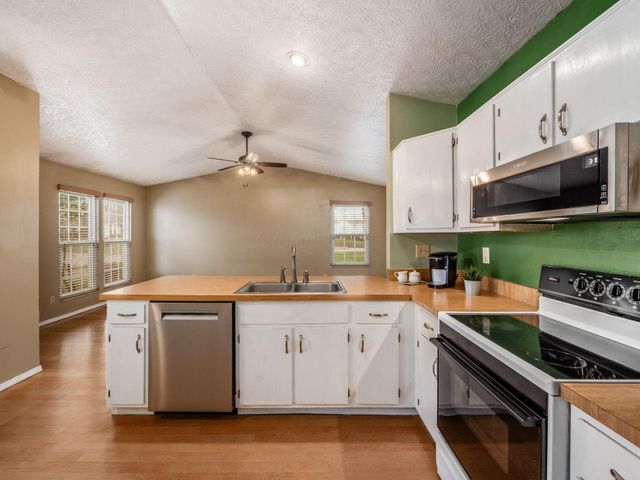 1960 Barnard Drive, Powell, OH 43065