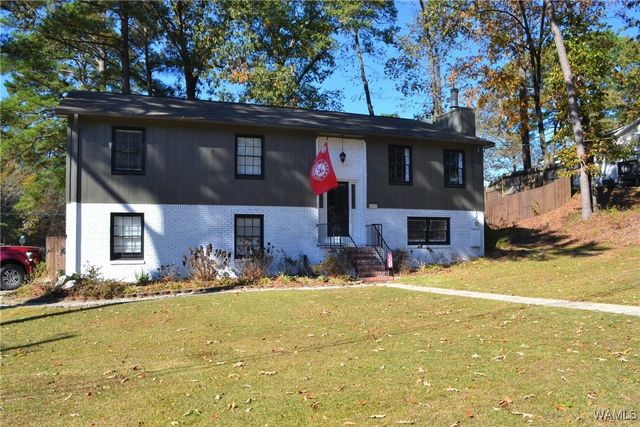 5302 Lakehurst, Northport, AL 35473