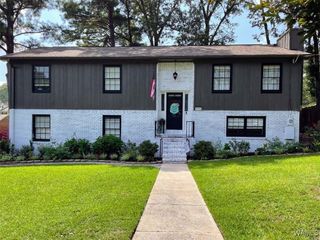 5302 Lakehurst, Northport, AL 35473