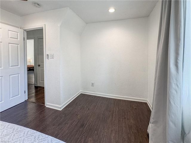 3853 Sugar Creek CIR, Portsmouth, VA 23703