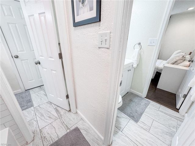 3853 Sugar Creek CIR, Portsmouth, VA 23703