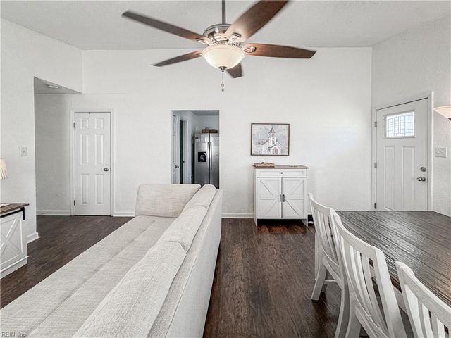 3853 Sugar Creek CIR, Portsmouth, VA 23703