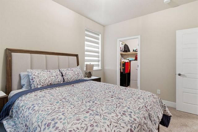 974 N Lyonia Dr, Galt, CA 95632