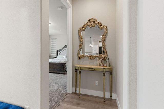 974 N Lyonia Dr, Galt, CA 95632