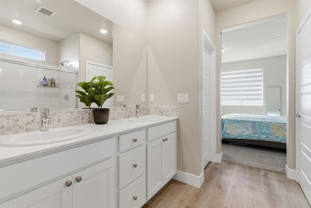 974 N Lyonia Dr, Galt, CA 95632