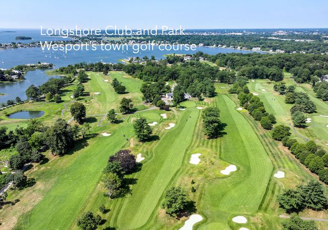 783 Post Road East 204, Westport, CT 06880