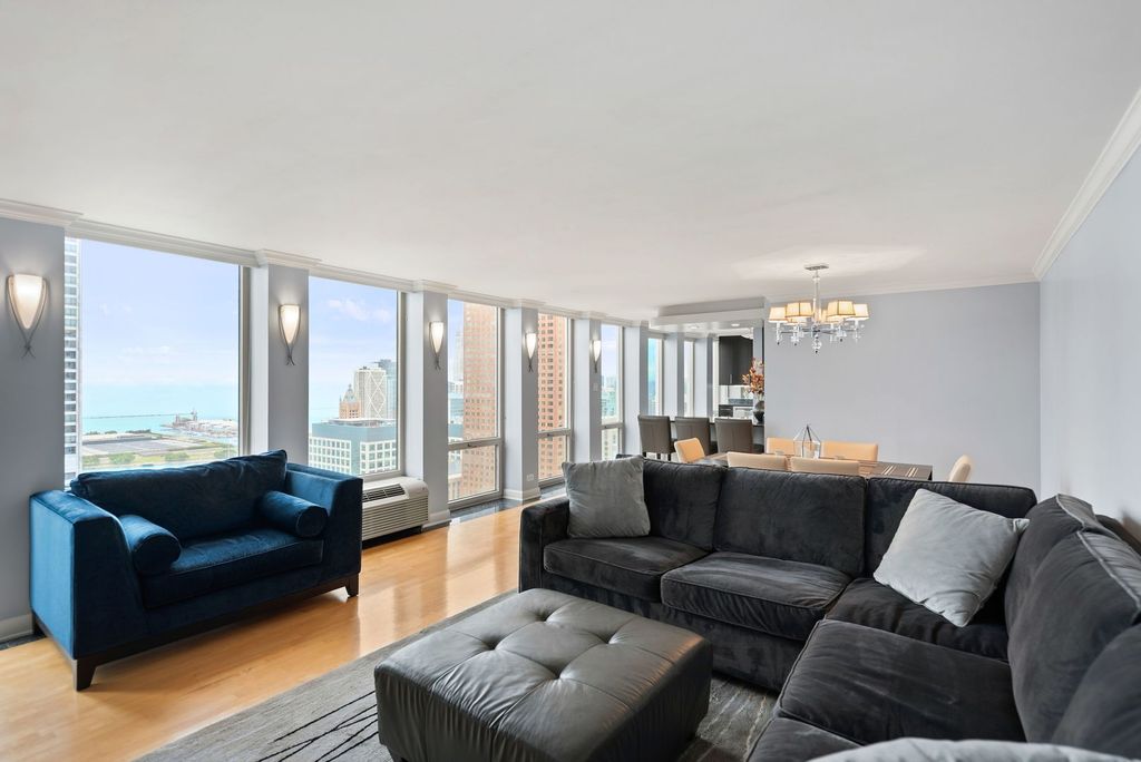 111 E CHESTNUT Street 55C, Chicago, IL 60611 — photo 2