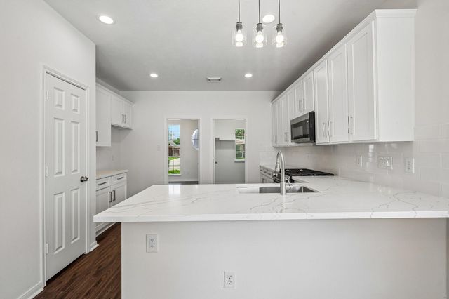 3114 Brannon Hill Lane, Sugar Land, TX 77479