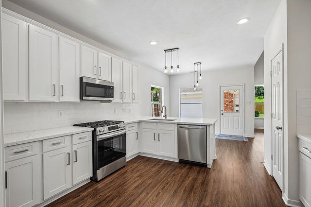 3114 Brannon Hill Lane, Sugar Land, TX 77479
