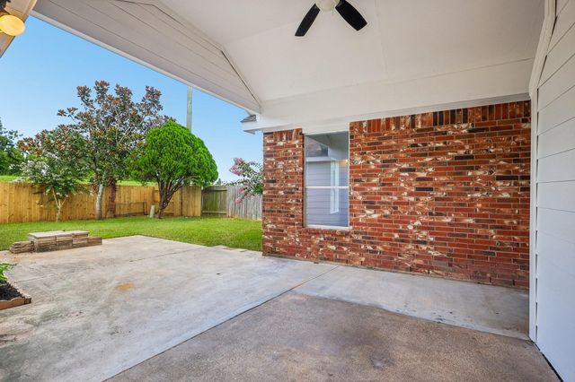 3114 Brannon Hill Lane, Sugar Land, TX 77479