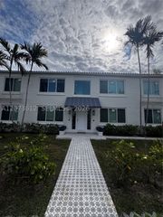 2855 Royal Palm Ave 4, Miami Beach, FL 33140