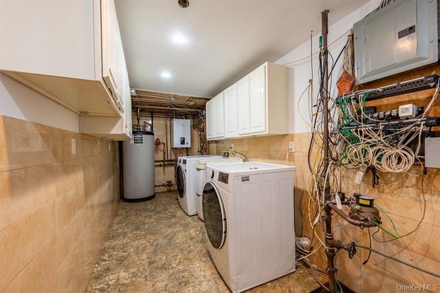 1903 Tomlinson Avenue, Bronx, NY 10461