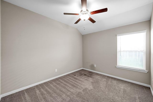 2372 Old Stone Drive, Conroe, TX 77304