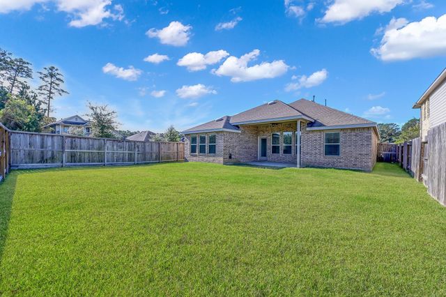 2372 Old Stone Drive, Conroe, TX 77304