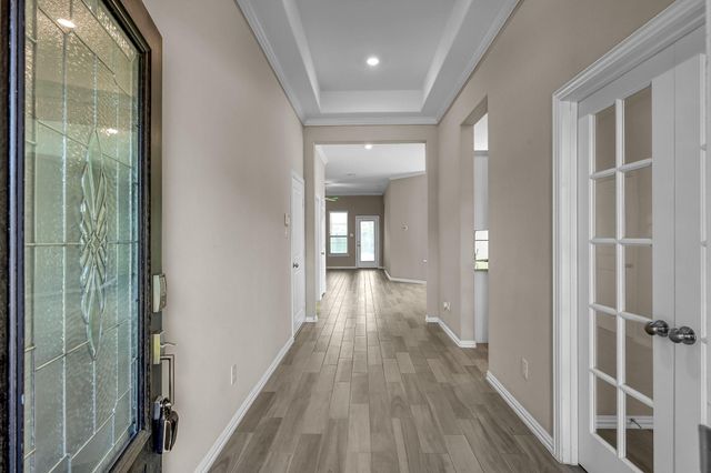 2372 Old Stone Drive, Conroe, TX 77304