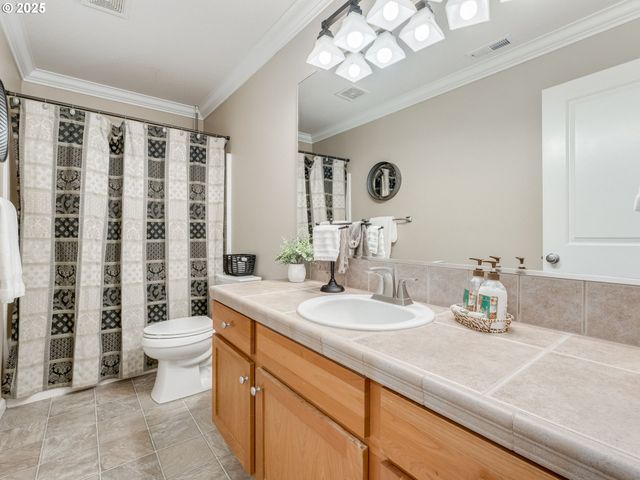 9111 Ne 84TH Ct, Vancouver, WA 98662