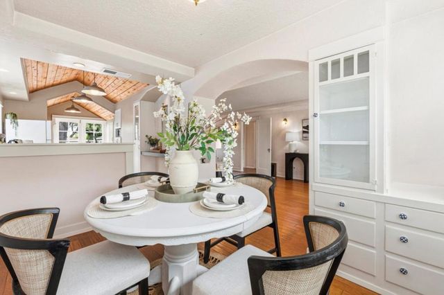 416 Sinex Avenue, Pacific Grove, CA 93950
