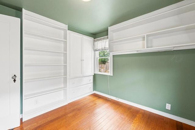 416 Sinex Avenue, Pacific Grove, CA 93950