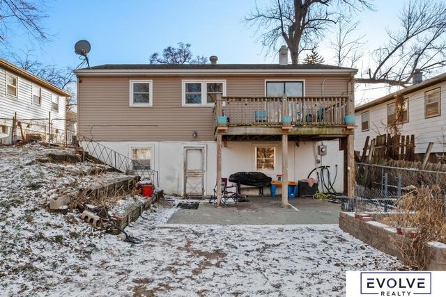 7531 N 34th Street, Omaha, NE 68112