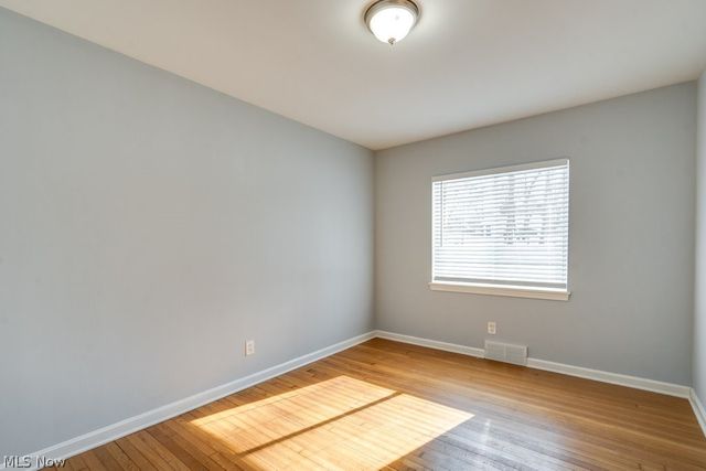 900 State Mill Road, Portage Lakes, OH 44319