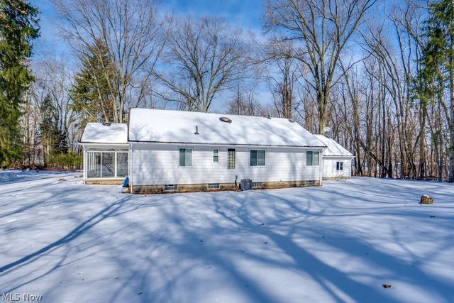 900 State Mill Road, Portage Lakes, OH 44319