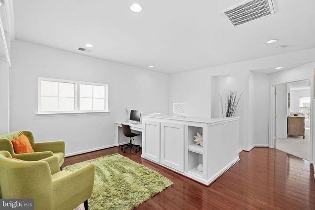 23248 HICKOX DR, Brambleton, VA 20148