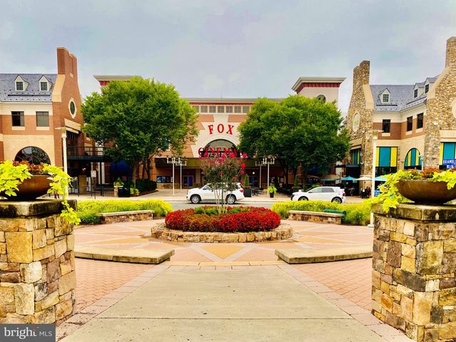 23248 HICKOX DR, Brambleton, VA 20148