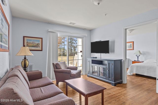 510 Little River Farm Boulevard 106b, Carthage, NC 28327